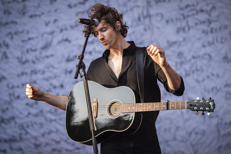 Dean Lewis nibe